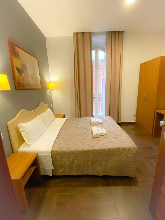 Rome Travellers Hotel Екстериор снимка