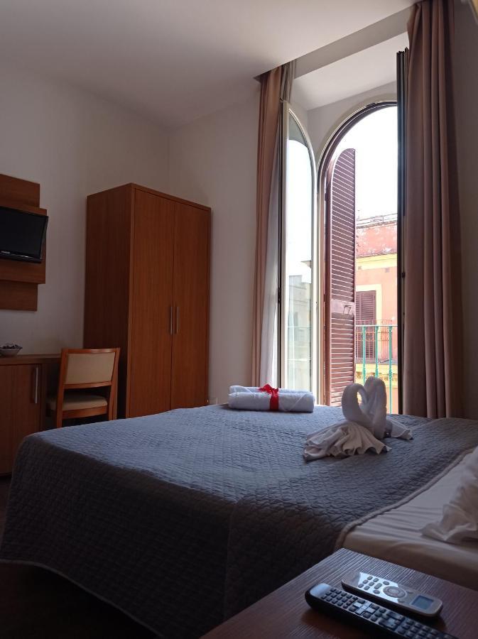 Rome Travellers Hotel Екстериор снимка